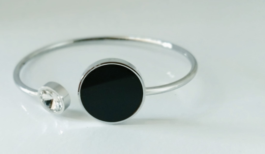 Pulsera rígida en acero quirúrgico, brillo y nácar